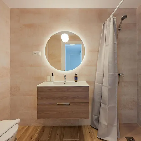 New Stylish Sunny Escape W Terrace & Pool Marbella